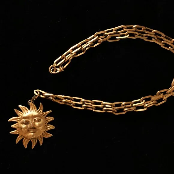 DKNY (Donna Karan) Runway Couture 39" Gold Sunface Chain Necklace - Picture 2 of 3